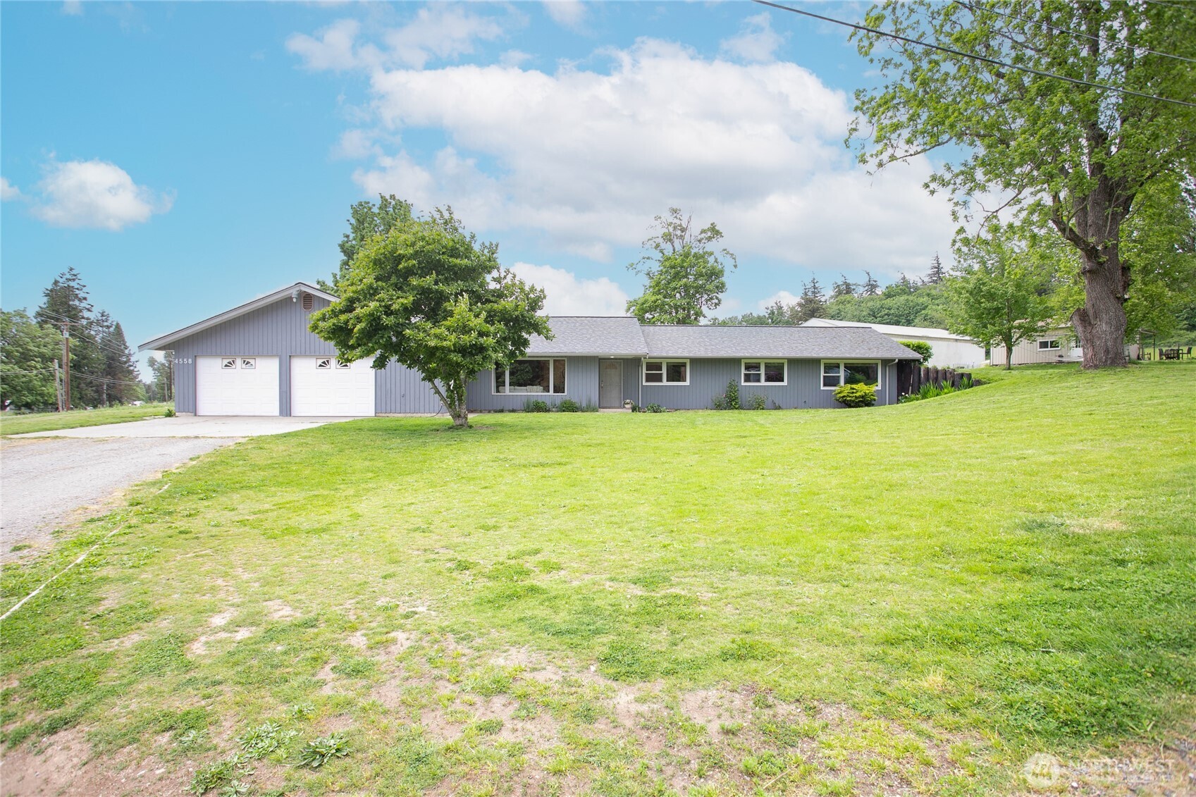 4558 Curtis Road Bellingham, WA 98226 - Photo 2 of 40 Gallery Image 2