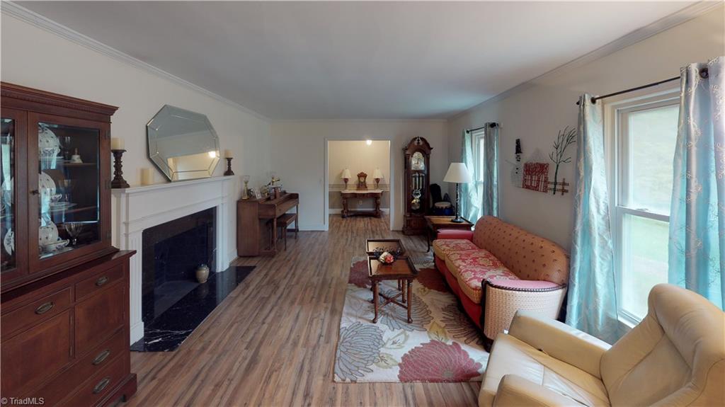 827 East Country Club Road Mount Airy, NC 27030 - Photo 7 of 20 Gallery Image 7