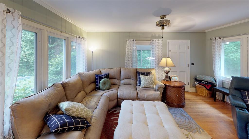 827 East Country Club Road Mount Airy, NC 27030 - Photo 10 of 20 Gallery Image 10