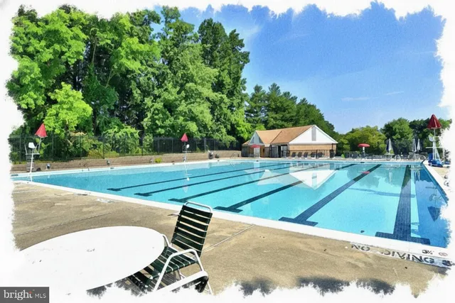a view of a tennis court