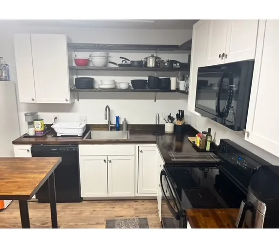 $2,500 | 220 Campus Drive, Unit F, Central, SC 29630