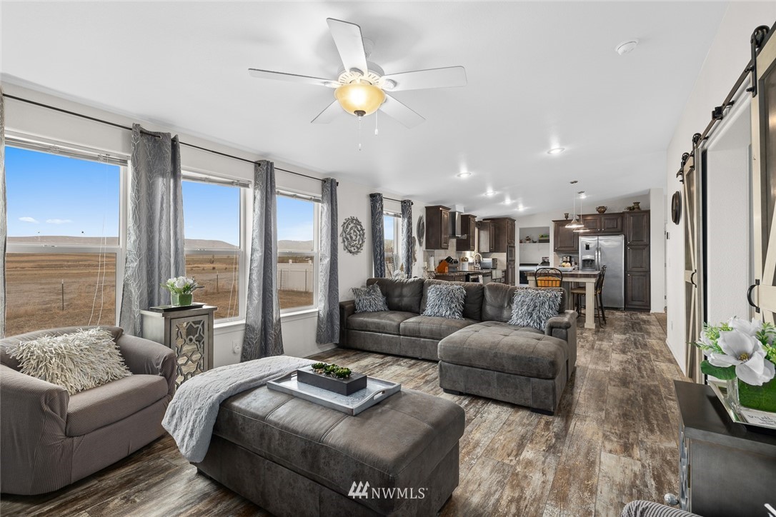 2431 4th Parallel Road, Unit 98926 Ellensburg, WA 98926 - Photo 13 of 25 Gallery Image 13