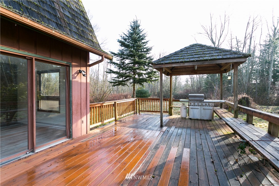 2666 East Smith Road Bellingham, WA 98226 - Photo 23 of 35 Gallery Image 23