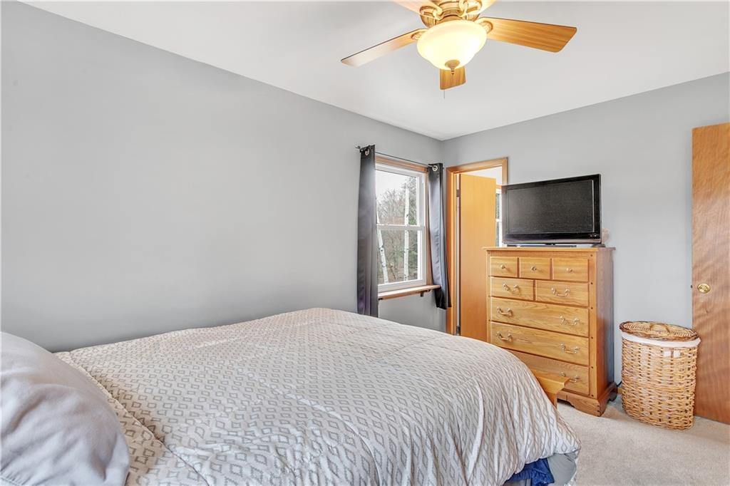 702 Ridgeway Avenue Grove City, PA 16127 - Photo 19 of 25 Gallery Image 19
