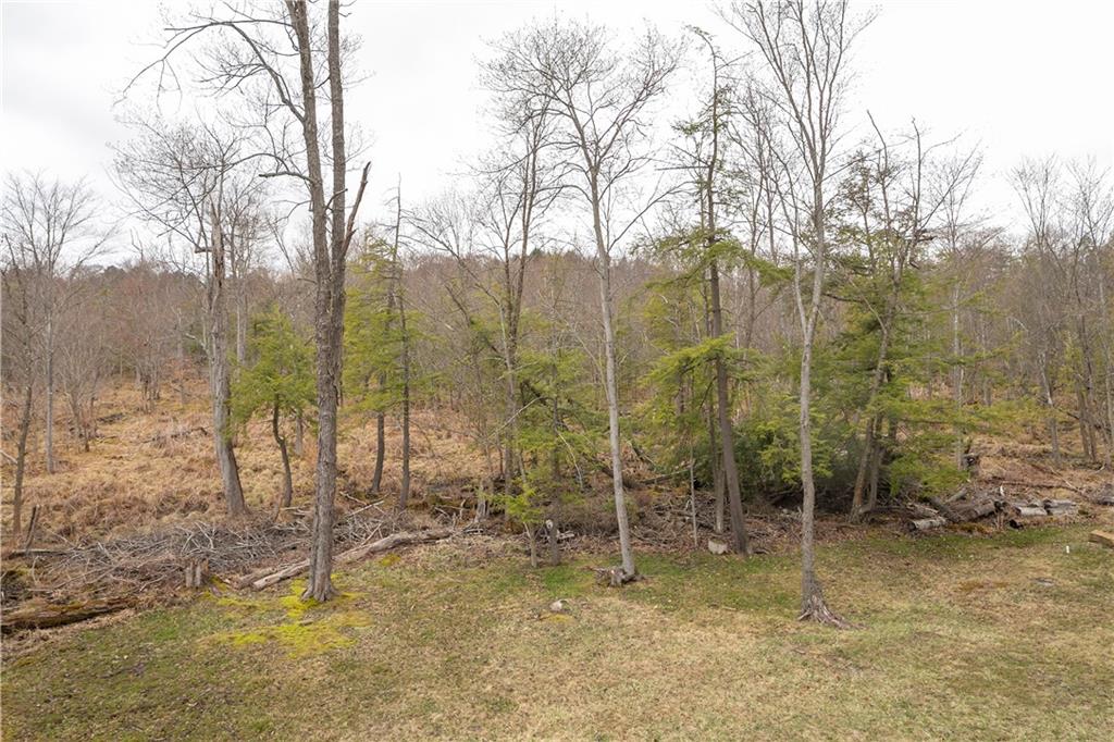 702 Ridgeway Avenue Grove City, PA 16127 - Photo 6 of 25 Gallery Image 6