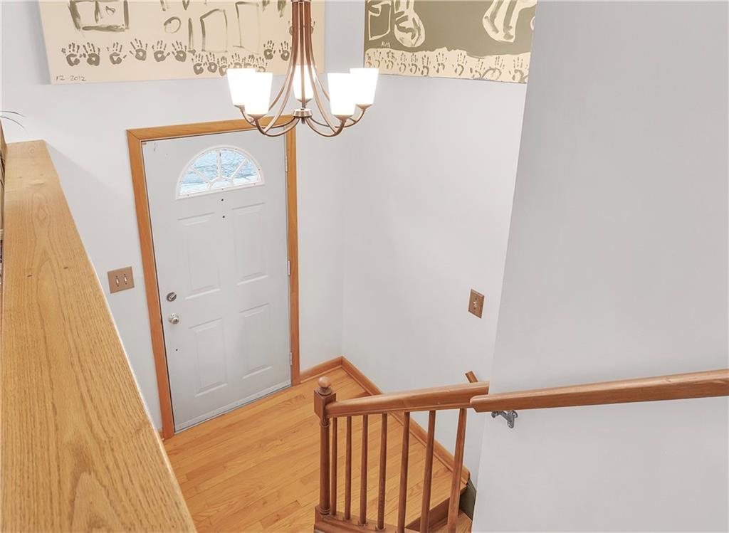 702 Ridgeway Avenue Grove City, PA 16127 - Photo 7 of 25 Gallery Image 7