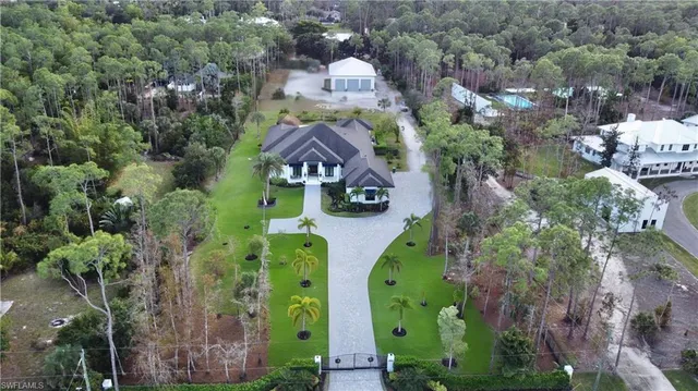 $6,750,000 | 6688 Hunters Road, Naples, FL 34109
