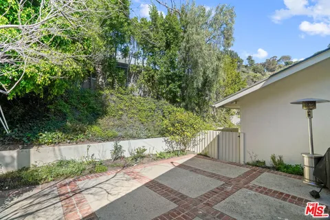 $10,500 | 1919 San Ysidro Drive, Beverly Hills, CA 90210