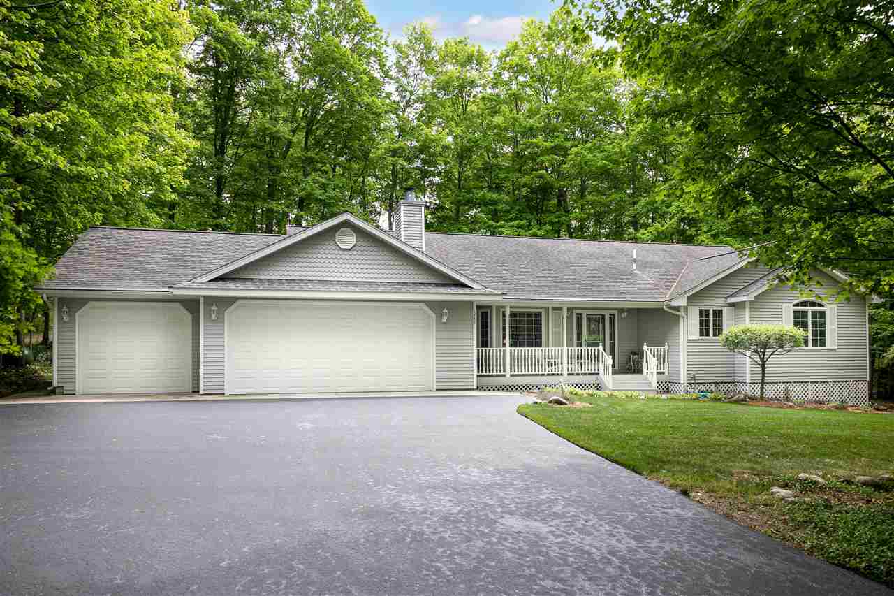 1788 East Old Mountain Road Cedar, MI 49621 - Photo 3 of 30 1887863-2.JPG