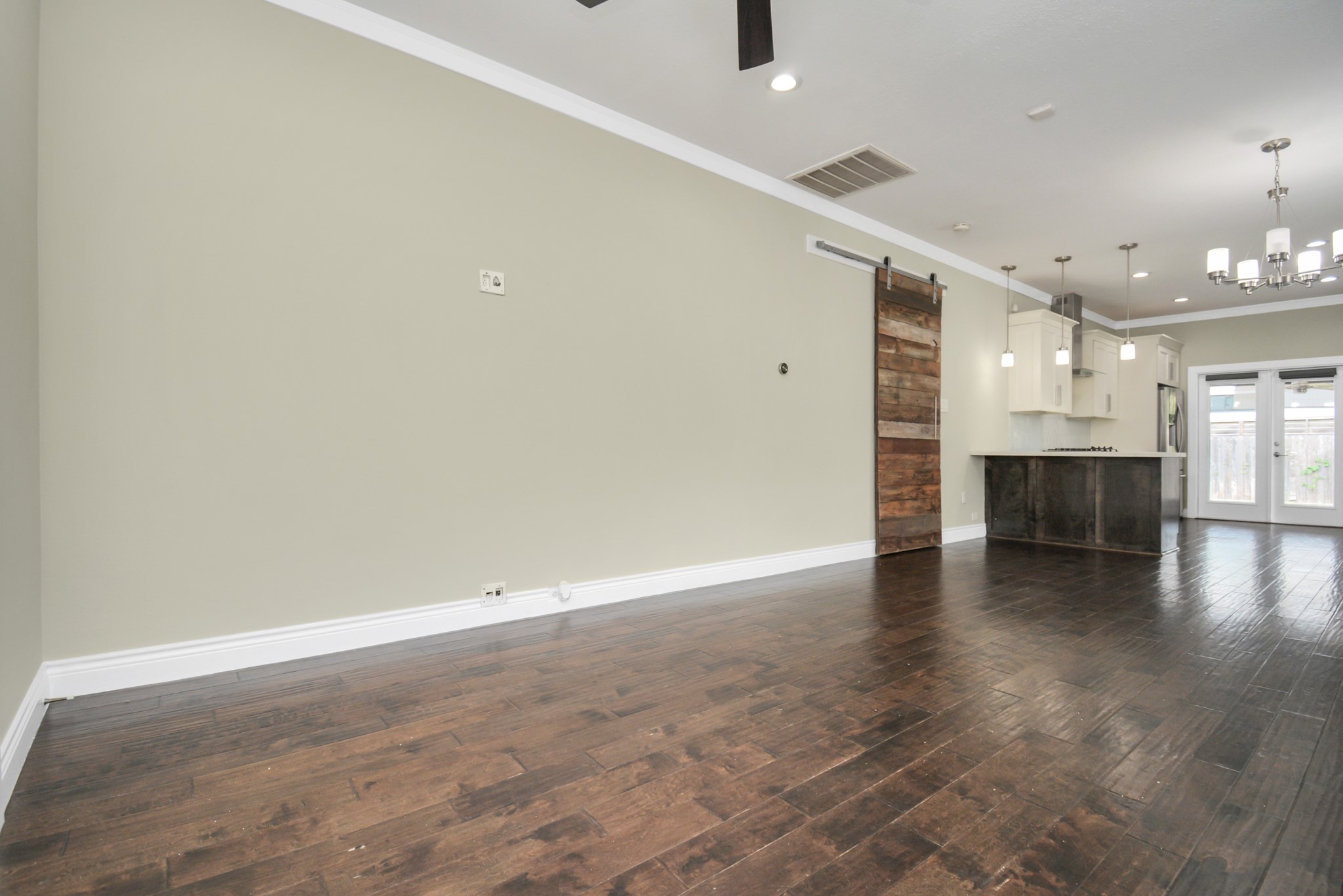 318 Ennis Street Houston, TX 77003 - Photo 5 of 28