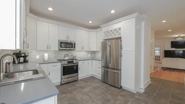 $15,000 | 1 North Surrey Avenue, Unit CUSTOMIZE RENTAL, Ventnor City, NJ 08406