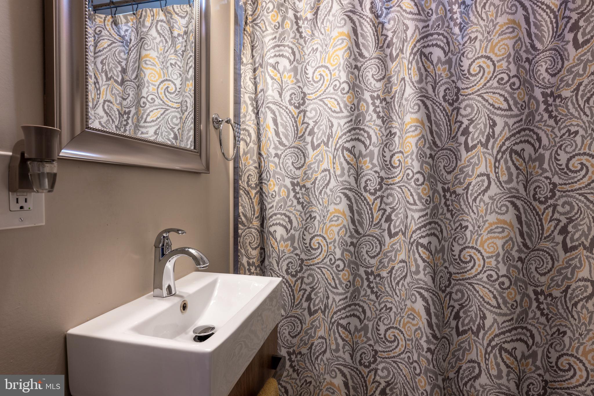 8442 Coco Road Rosedale, MD 21237 - Photo 19 of 43