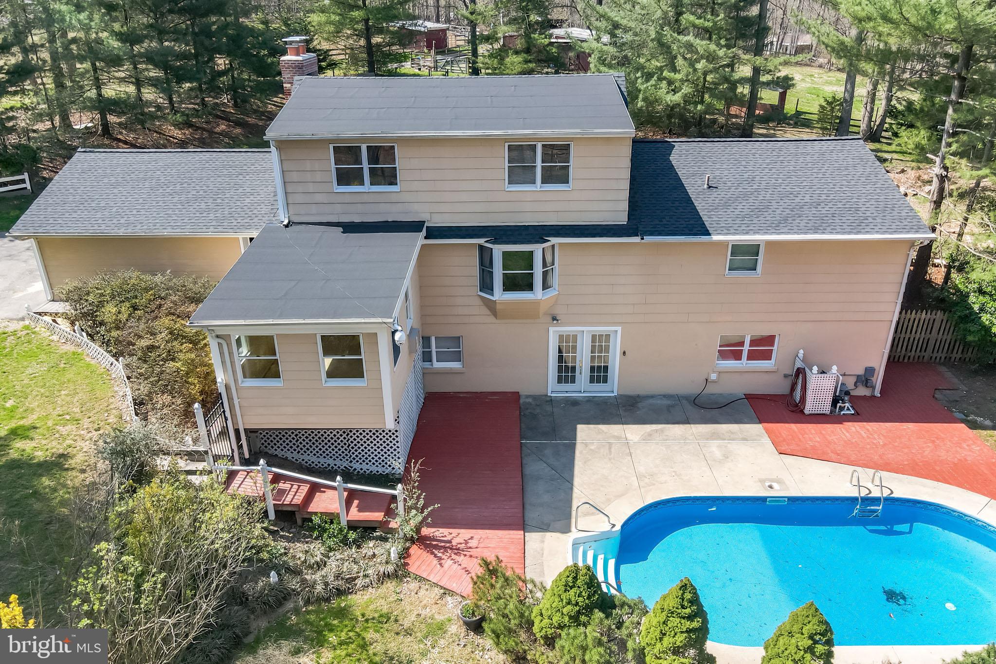 15111 Comus Road Clarksburg, MD 20871 - Photo 3 of 10