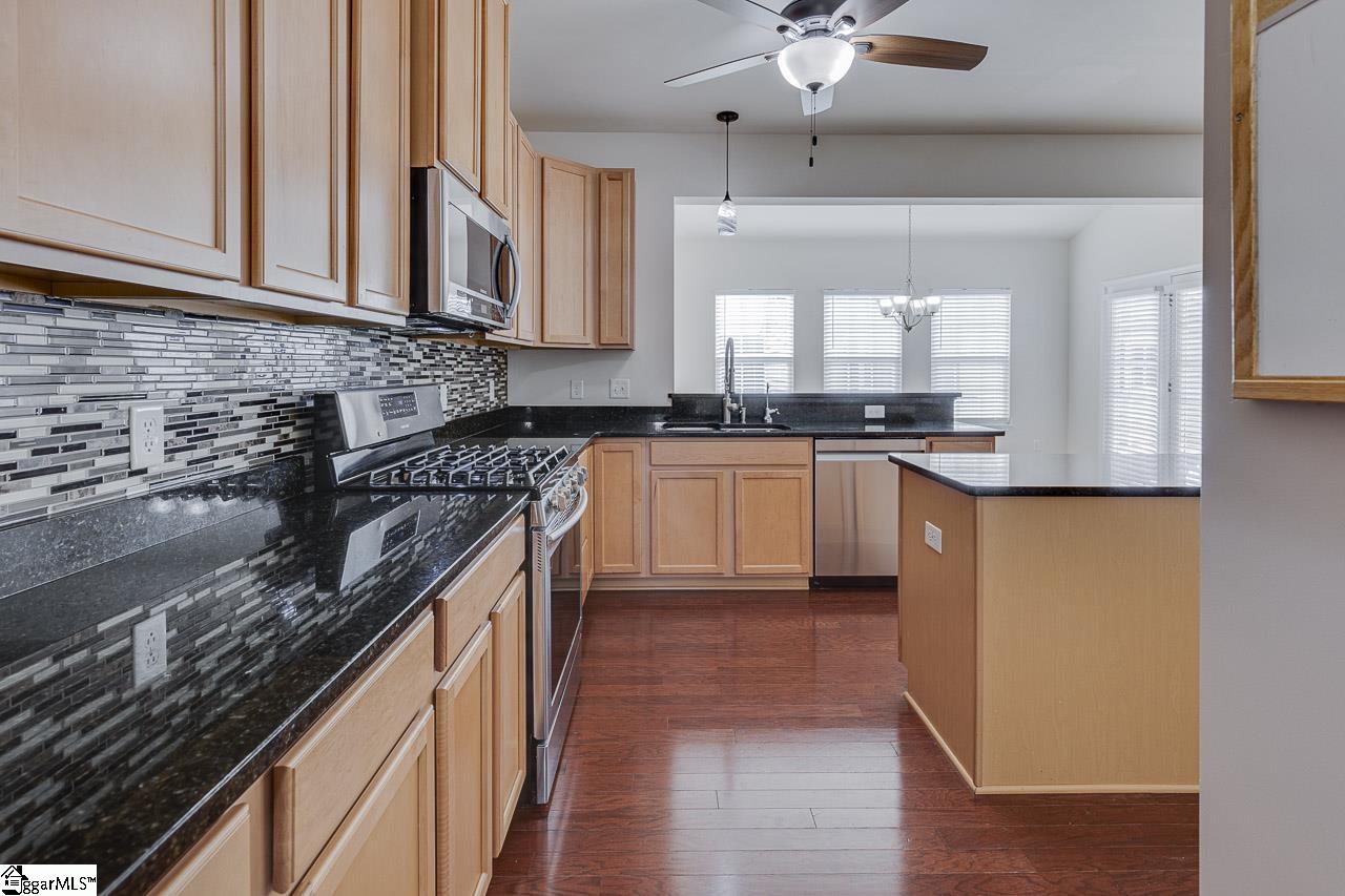 711 Ethridge Point Boiling Springs, SC 29316 - Photo 17 of 47