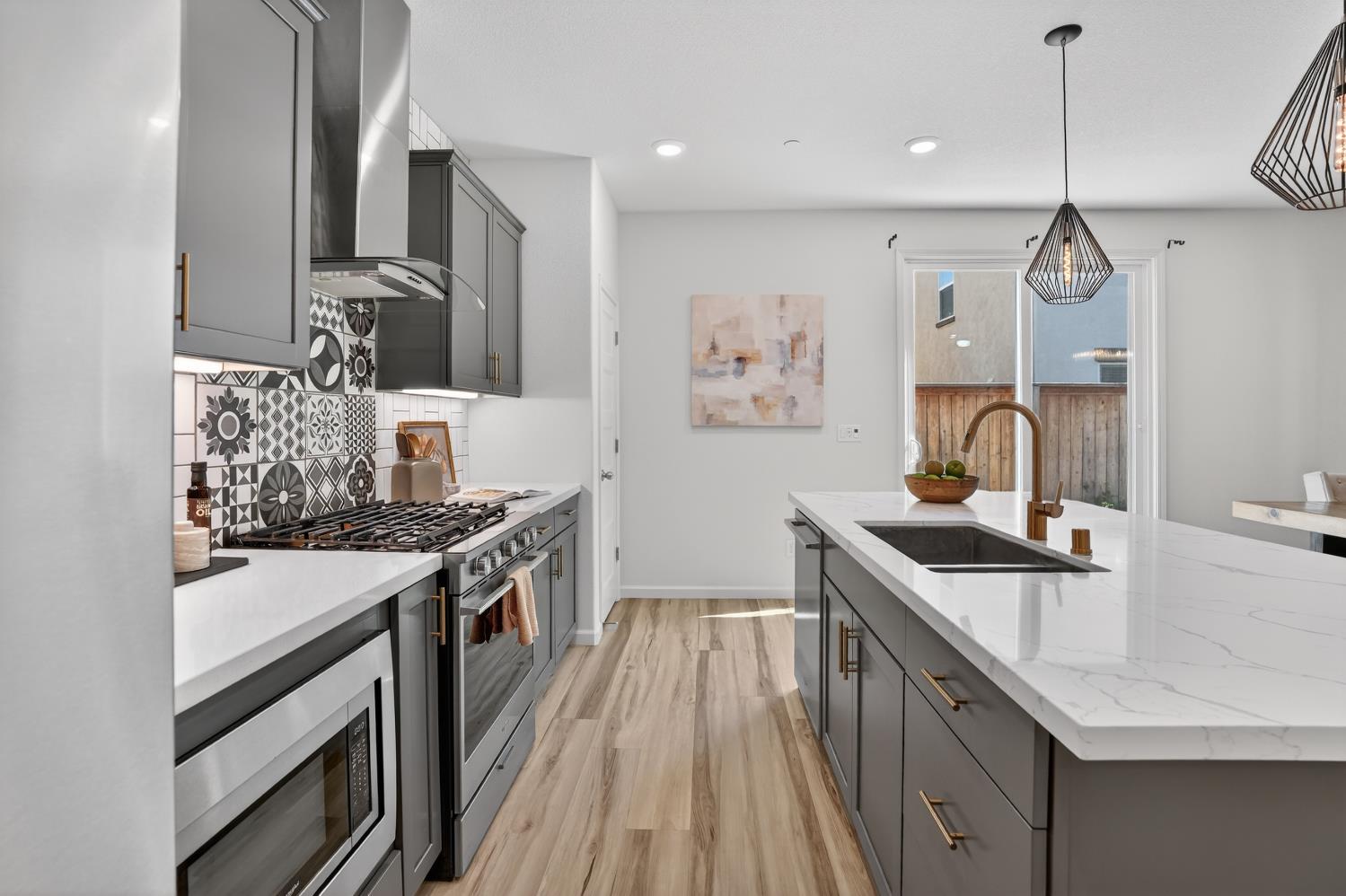 8212 Kramer Ranch Way Elk Grove, CA 95758 - Photo 16 of 51