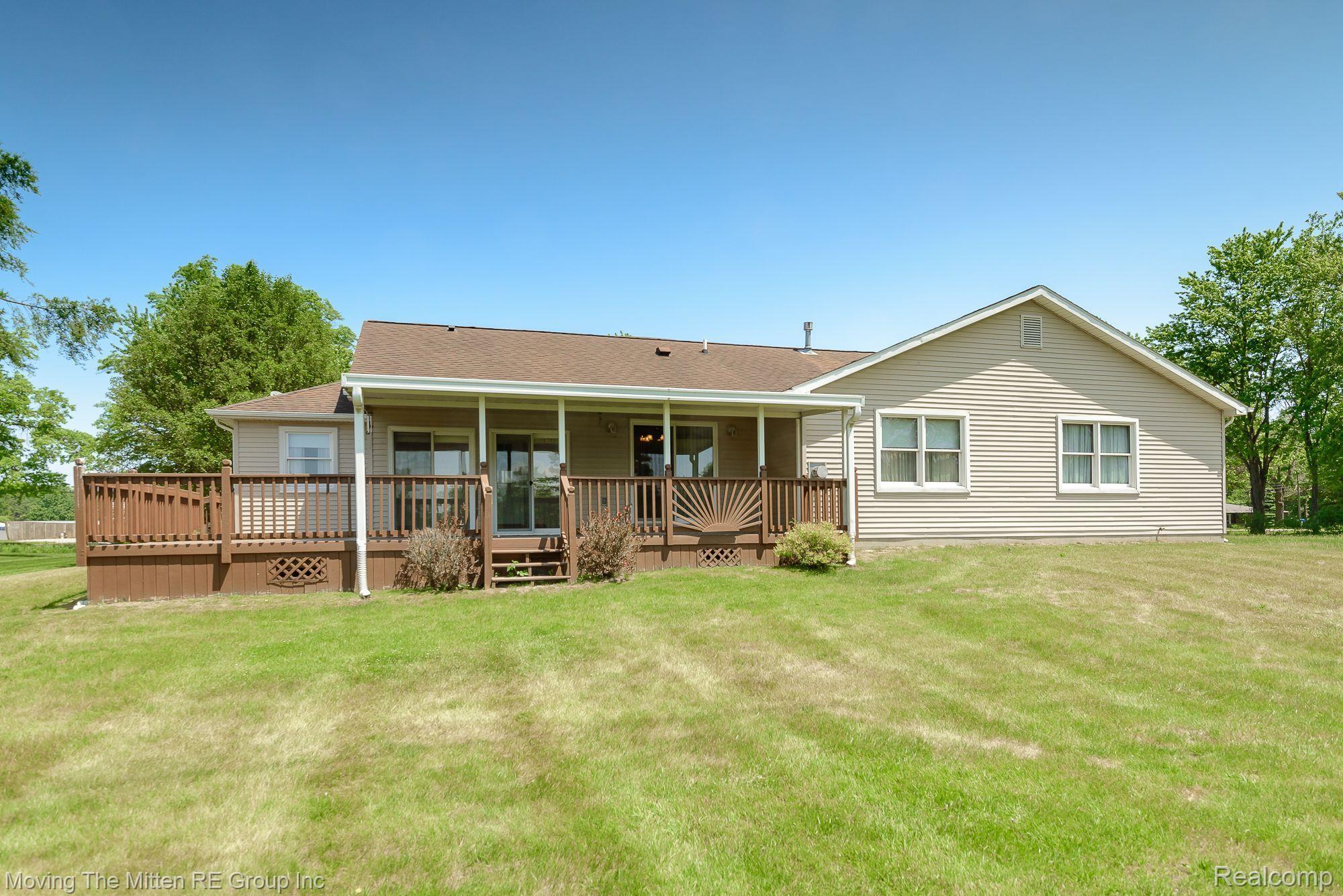 23180 Waltz Road New Boston, MI 48164 - Photo 21 of 64 Highlight Photo