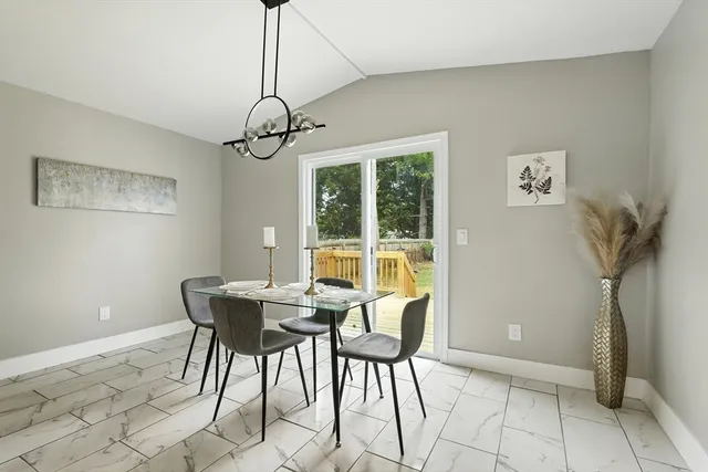 $314,000 | 77 Coleman Street, Springfield, MA 01109