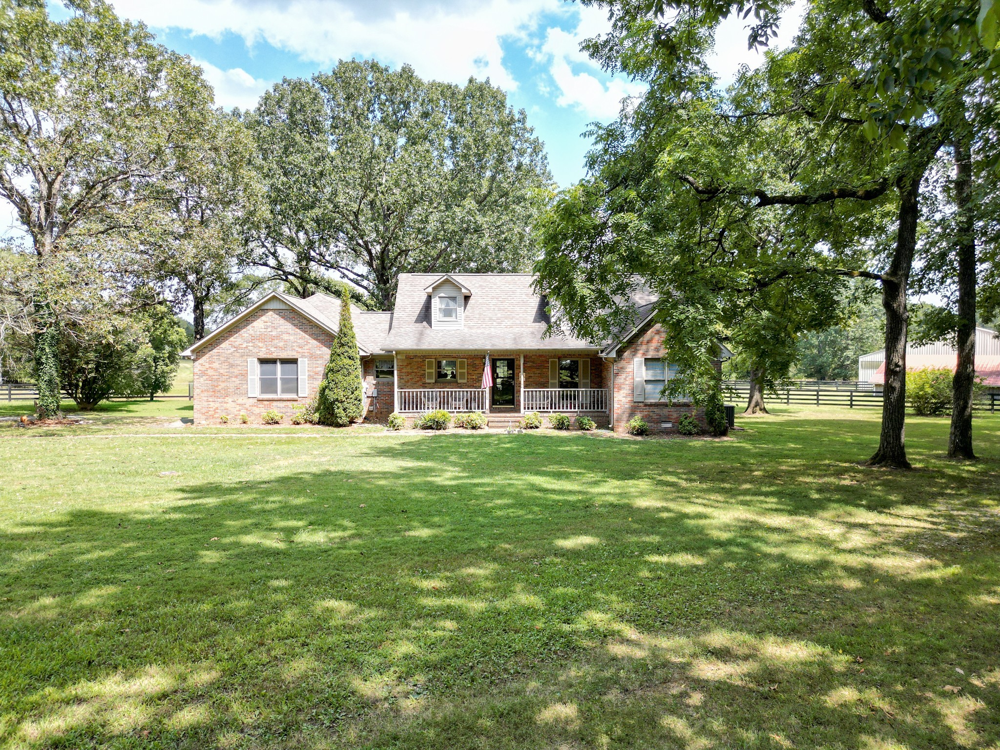 5010 John Lee Johnson Road Columbia, TN 38401 - Photo 2 of 63