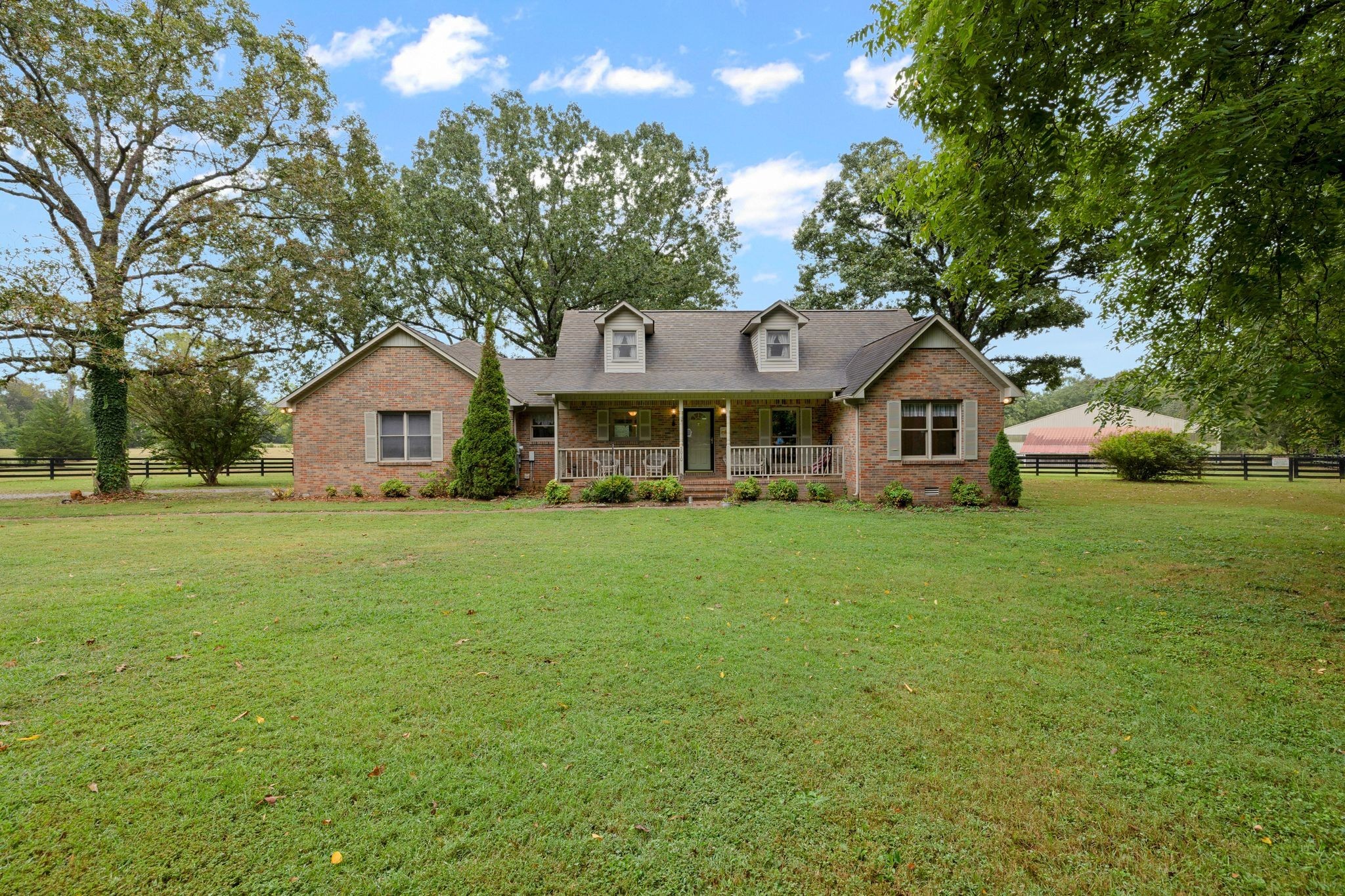 5010 John Lee Johnson Road Columbia, TN 38401 - Photo 3 of 63