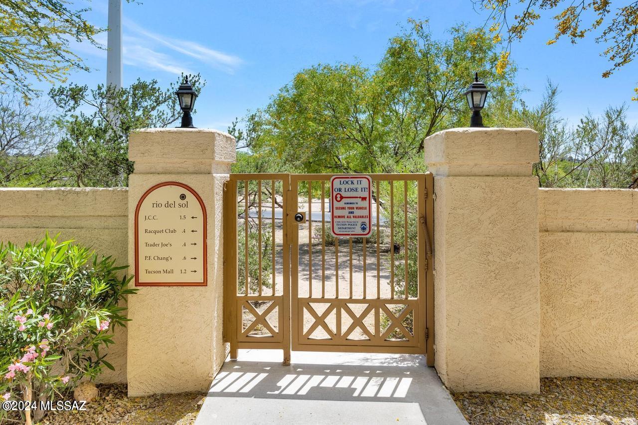 2550 East River Road, Unit 4103 Tucson, AZ 85718 - Photo 22 of 26
