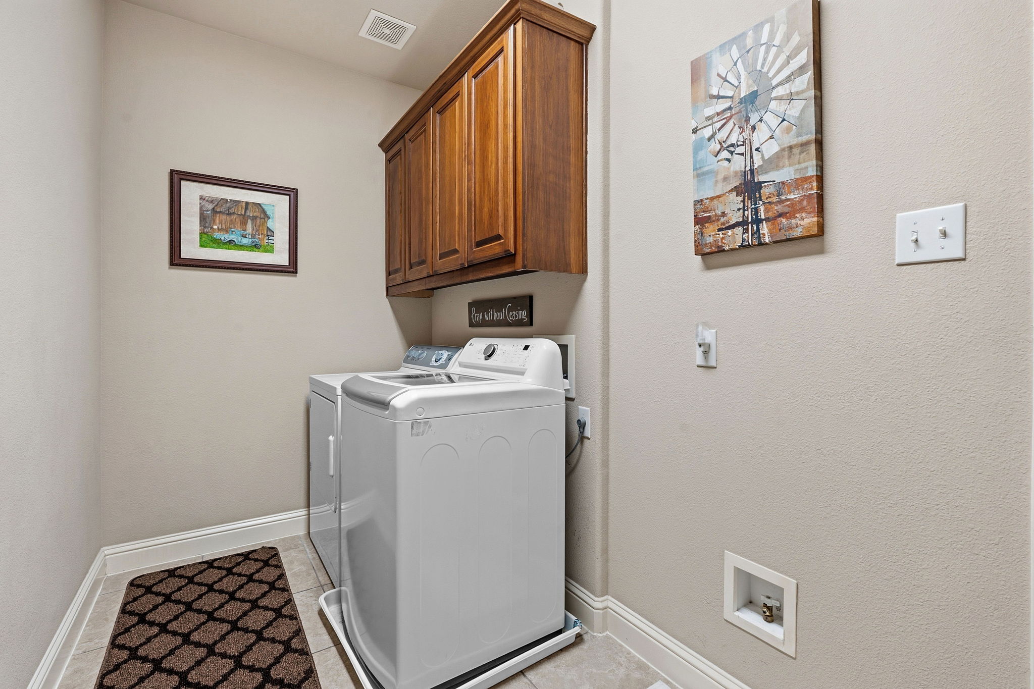 2807 Rambler Valley Drive Cedar Park, TX 78613 - Photo 28 of 38 a utility room with dryer and washer