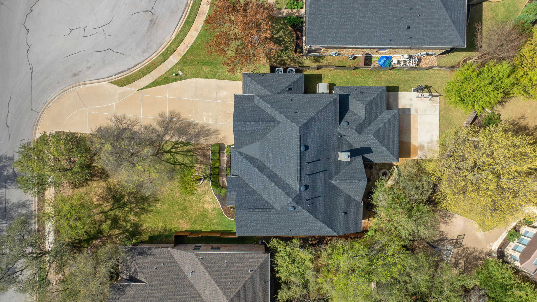 2807 Rambler Valley Drive Cedar Park, TX 78613 - Photo 36 of 38 an aerial view of a house with a yard