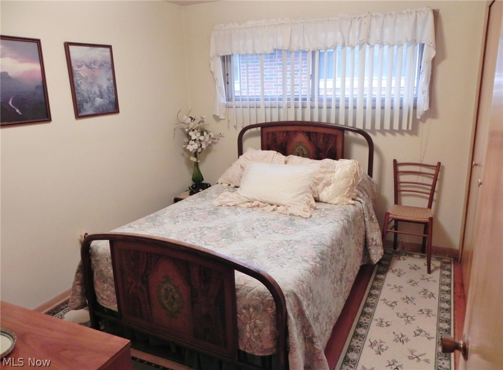 4140 Greenvale Road South Euclid, OH 44121 - Photo 9 of 13