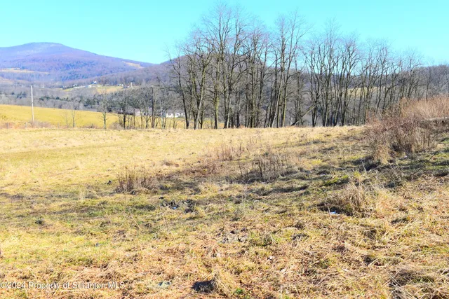 $899,900 | 2014 State Route, Lenoxville, PA 18441