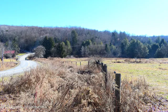 $899,900 | 2014 State Route, Lenoxville, PA 18441