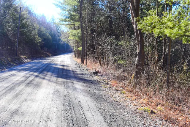 $899,900 | 2014 State Route, Lenoxville, PA 18441