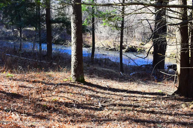 $899,900 | 2014 State Route, Lenoxville, PA 18441