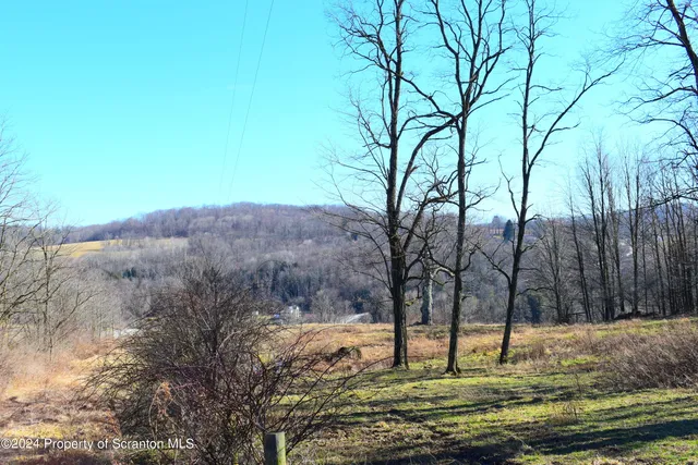 $899,900 | 2014 State Route, Lenoxville, PA 18441