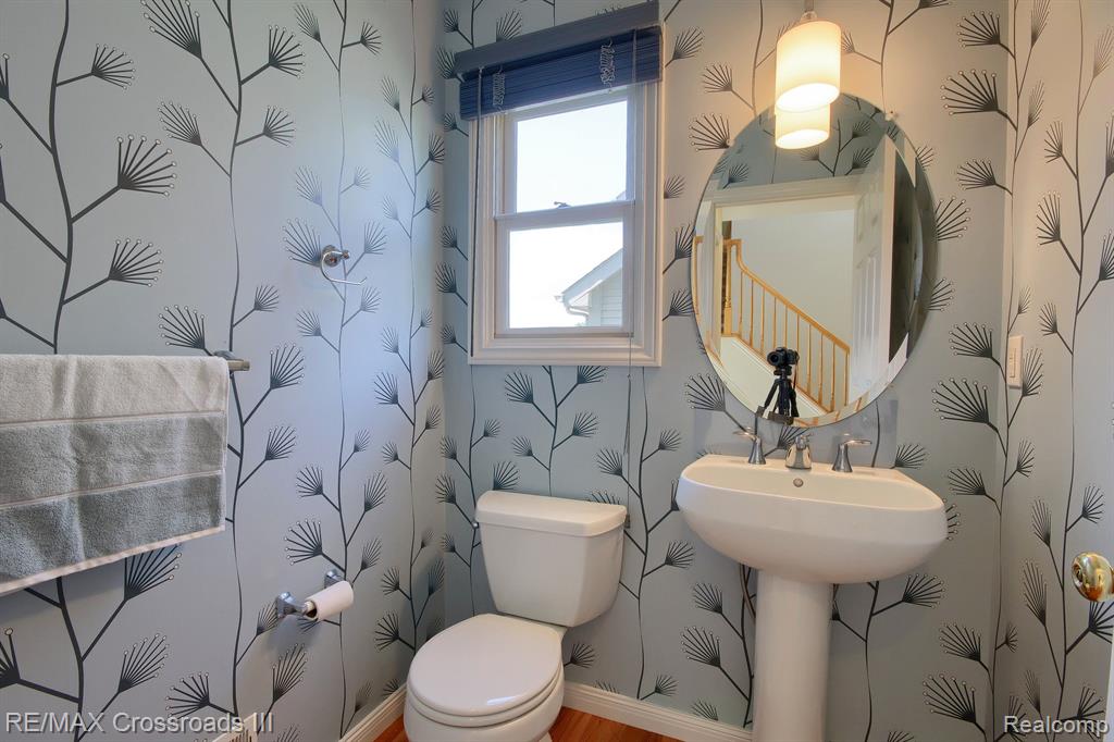 6446 Wilson Road Ann Arbor, MI 48108 - Photo 12 of 27
