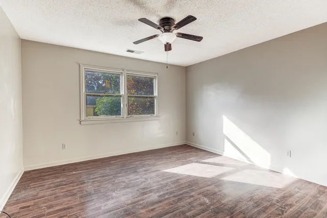 $354,000 | 2630 Davies Plantation Road, Memphis, TN 38016