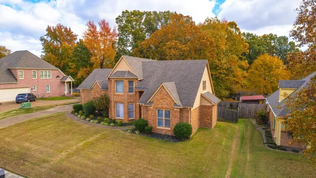 $354,000 | 2630 Davies Plantation Road, Memphis, TN 38016