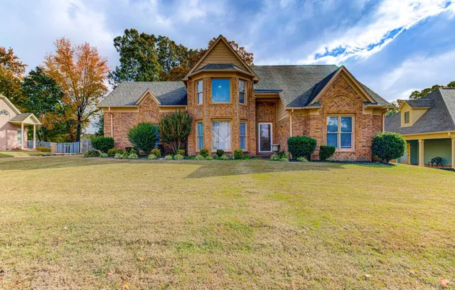 $354,000 | 2630 Davies Plantation Road, Memphis, TN 38016