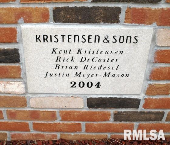 871 Pheasant Run Road Clinton, IA 52732 - Photo 6 of 24 Gallery Image 6