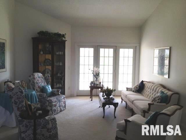 871 Pheasant Run Road Clinton, IA 52732 - Photo 9 of 24 Gallery Image 9
