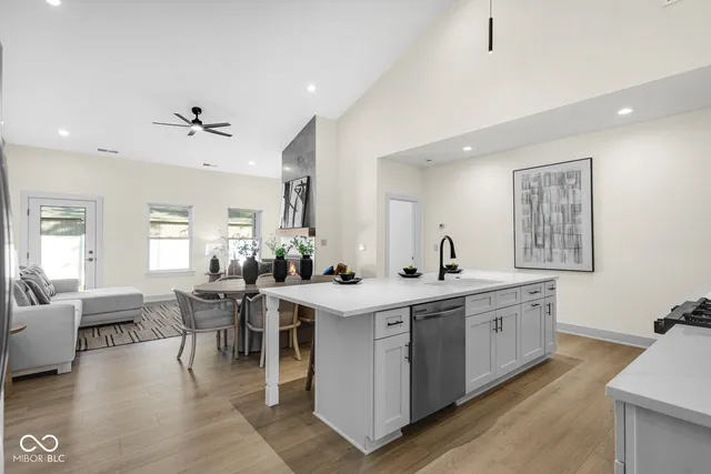 $530,000 | 5874 Harbourtown Drive, Noblesville, IN 46062