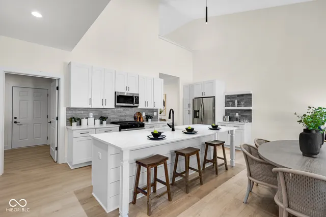 $530,000 | 5874 Harbourtown Drive, Noblesville, IN 46062