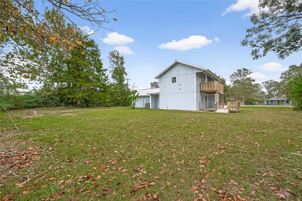 a house view with a outdoor space