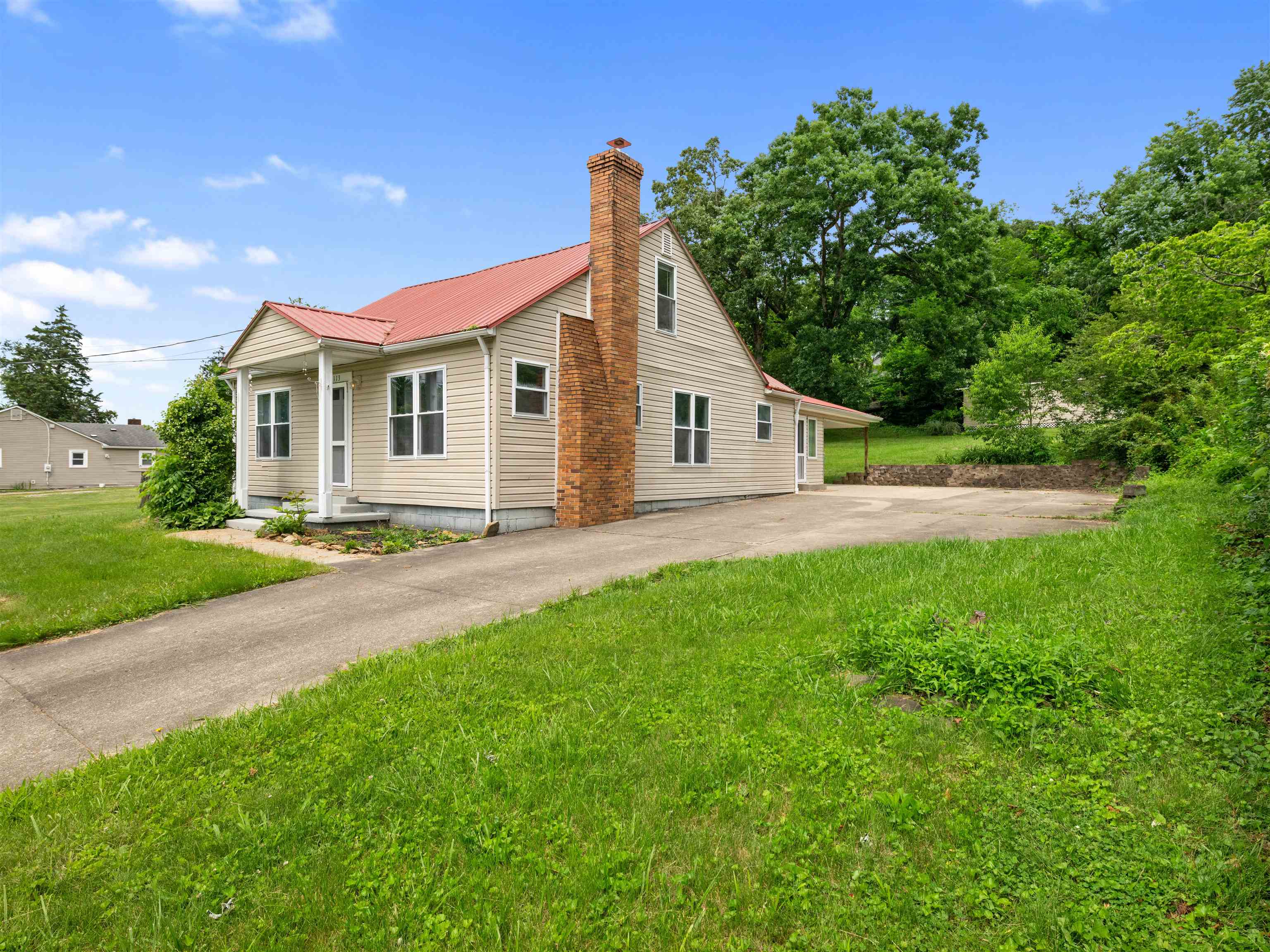 5113 Bybee Road Ashland, KY 41102 - Photo 4 of 33