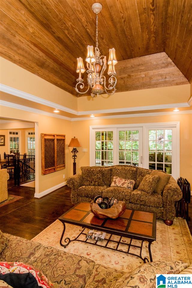 2525 Shades Crest Road Birmingham, AL 35216 - Photo 14 of 47