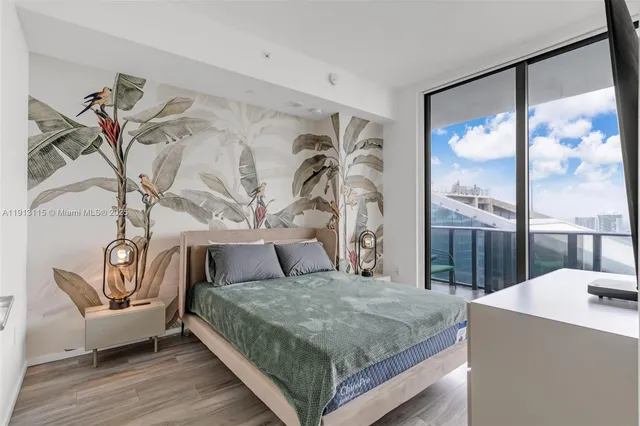 $5,750 | 801 South Miami Avenue, Unit 5206, Miami, FL 33131