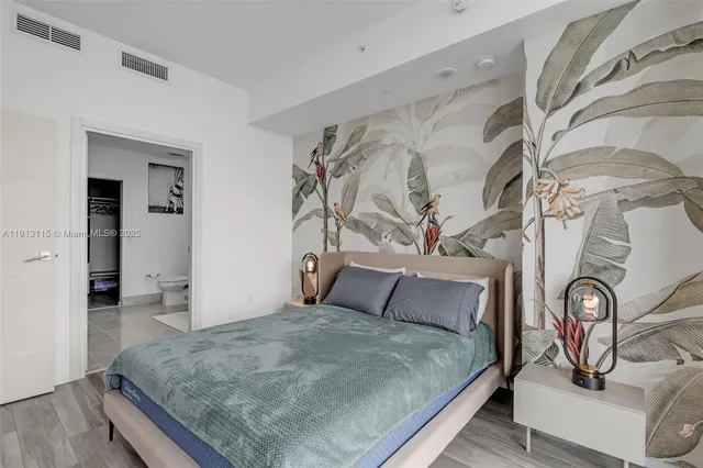 $5,750 | 801 South Miami Avenue, Unit 5206, Miami, FL 33131