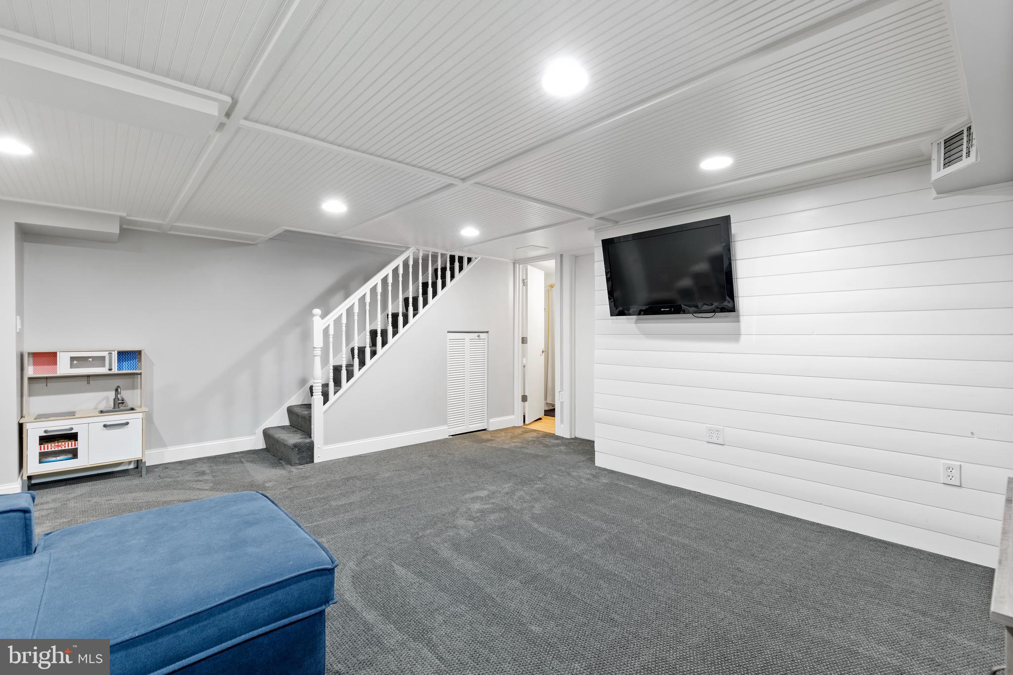 6809 Barnett Road Baltimore, MD 21239 - Photo 23 of 30