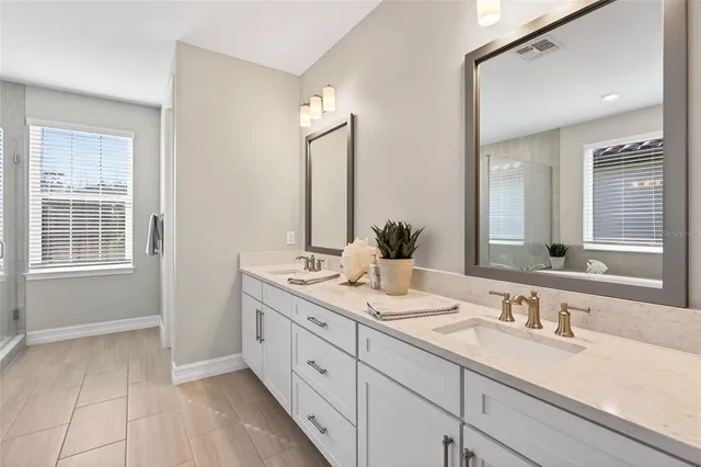 $1,125,000 | 18215 Leafmore Street, Lutz, FL 33548