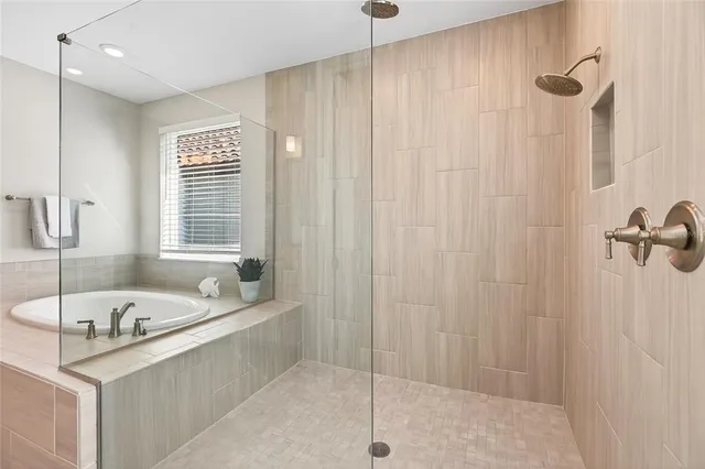 $1,125,000 | 18215 Leafmore Street, Lutz, FL 33548