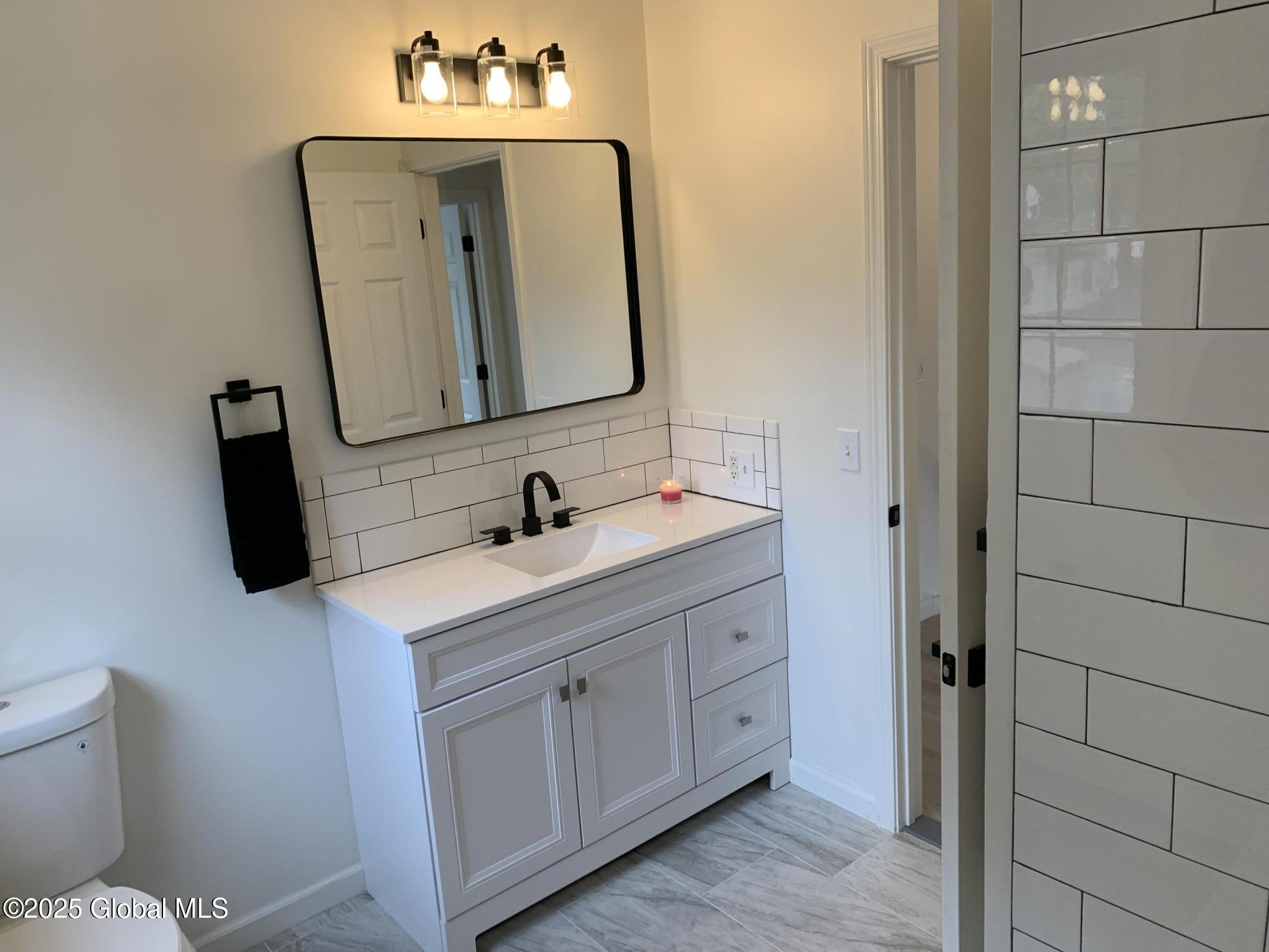 438 Dixon Road Queensbury, NY 12804 - Photo 38 of 44 IMG_3100