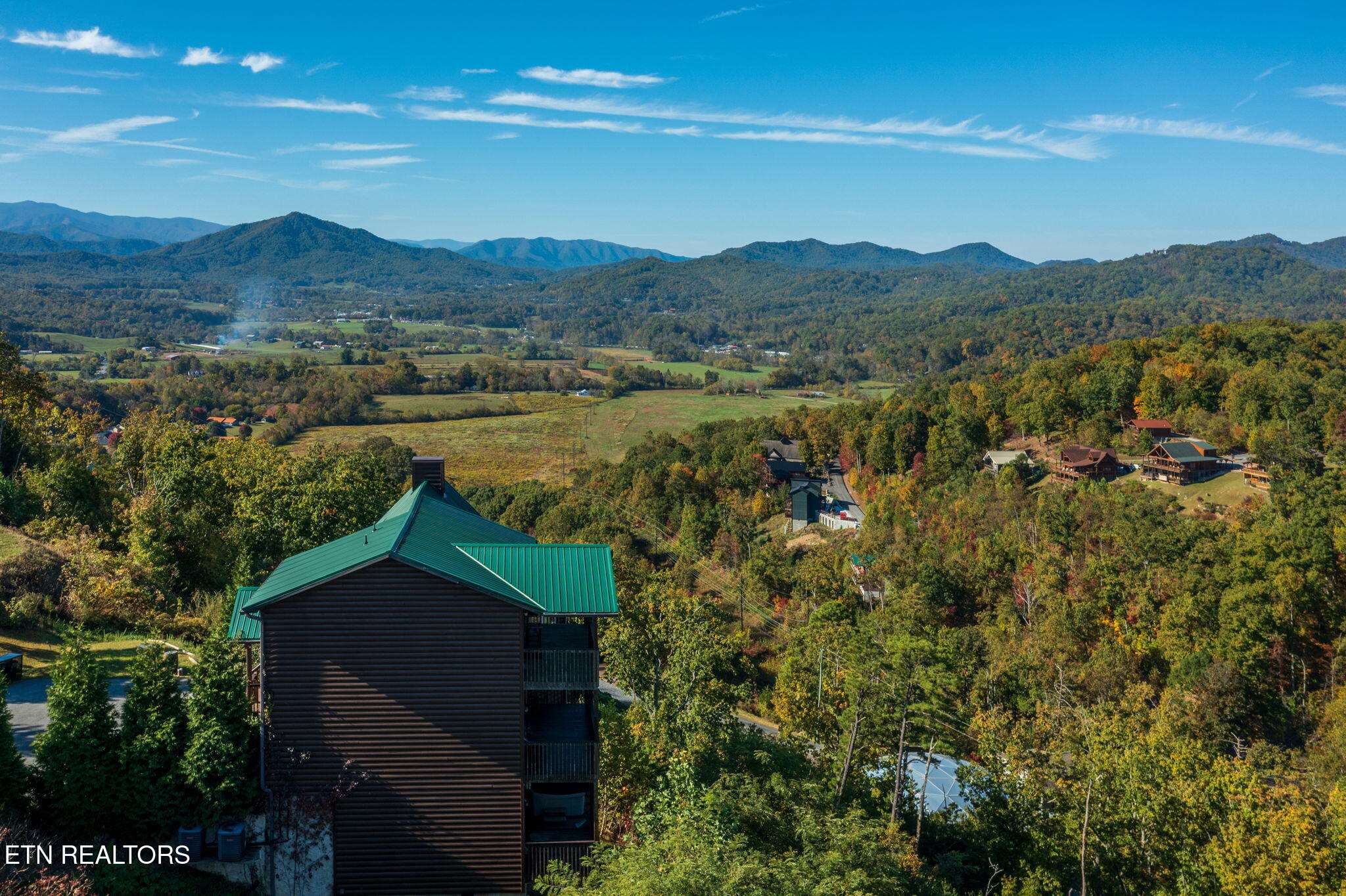 2498 Black Bear Ridge Way Sevierville, TN 37862 - Photo 3 of 54 homesandvideos aerials-13235